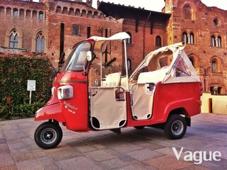 Piaggio Ape Calessino (1).jpg